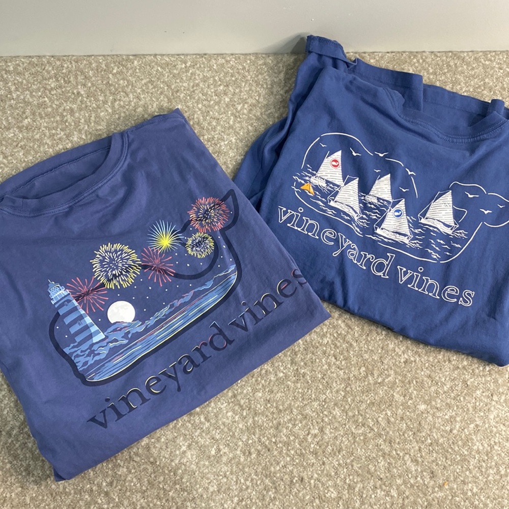 Vineyard Vines 2 T-shirts, XS
